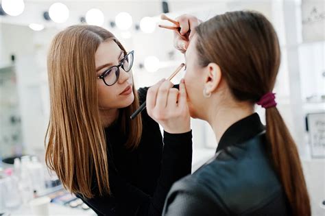 Freelance makeup artist. Things To Know About Freelance makeup artist. 